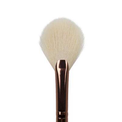 Pędzel do różu i rozświetlacza Ibra Makeup F06