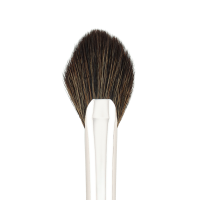 Pędzel do rozświetlacza i różu Candy 05 IBRA Makeup